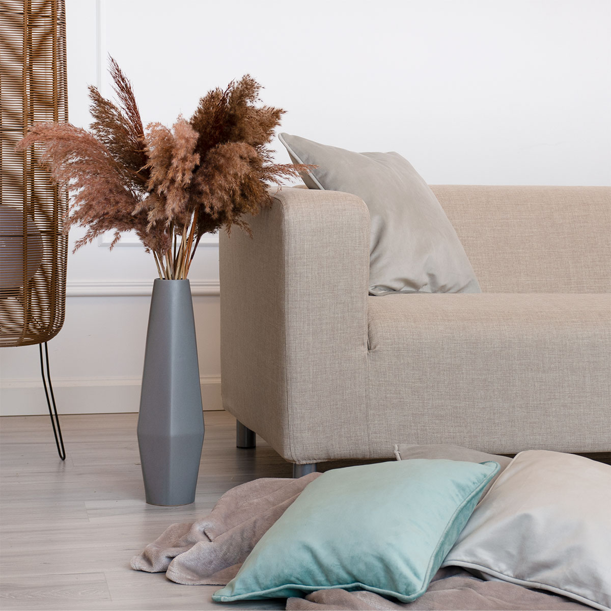 Ikea_Masters_of_Covers_Klippan_2_Seater_Sofa_Polyester_Light_Khaki_real_picture_2